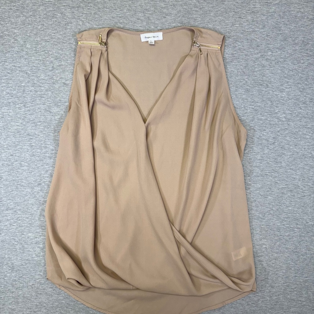 Sugar Rain Tan Sleeveless Surplice V-Neck Blouse with‎ Shoulder Zippers Large